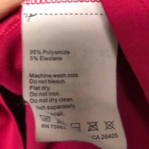 Helly Hansen Pink T Shirt - Picture 4 of 6